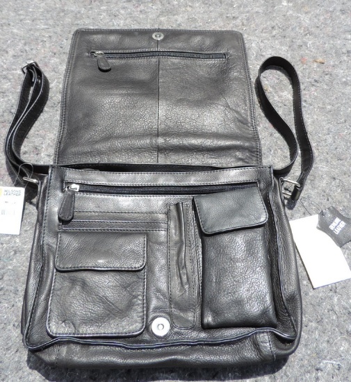 Wilson's Leather Black Leather Pocketbook