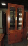 Cherry Finish 2 Door Over Wooden Door China Cabinet