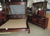3 Pc Mahogany Oriental Style Bedroom Suite Made By White Of Mebane