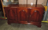 Pennsylvania House Mahogany 3 Door Server
