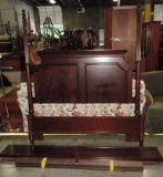 Mahogany Queen Size Poster Bed