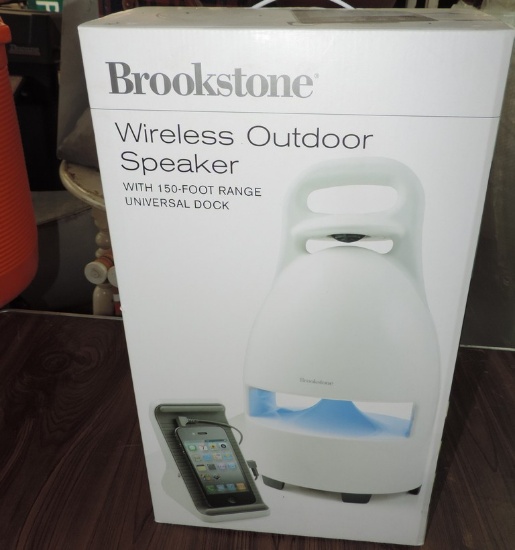 Brookstone Wireless Out Door Speaker