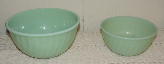 Lot of (2) Vintage Jadeite Fire King Bowls