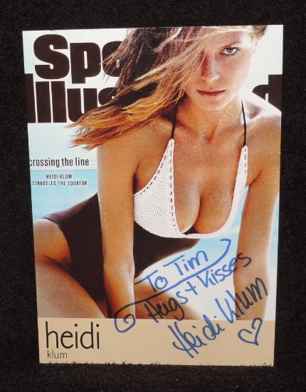 Autographed 6x8.5 Photo of Heidi Klum
