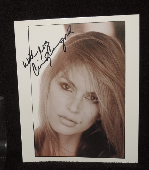 Autographed 8x10 Photo of Cindy Crawford