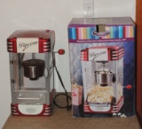 Nostalgia Popcorn maker in Box