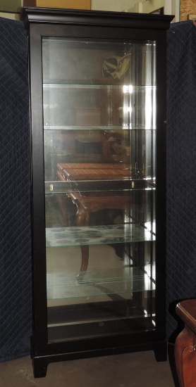 Nice Display Cabinet with Sliding Door