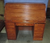 WINNERS CHOICE OAK ROLLTOP DESK