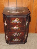 Four-drawer painted chest