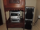 AIWA Stereo system with speakers