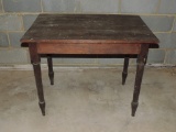 Antique turned leg table