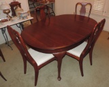 Consolidated Furniture Industries Dining Room table and six chairs