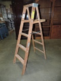 Warner 5 FT Wood Folding Ladder