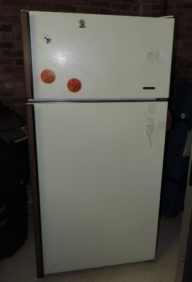 Frigidaire Refrigerator/Freezer