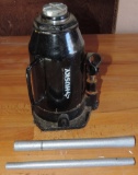 Husky 20-Ton Bottle Jack with Handle