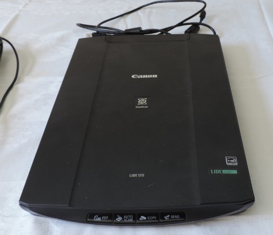 Canon LIDE 120 Scanner