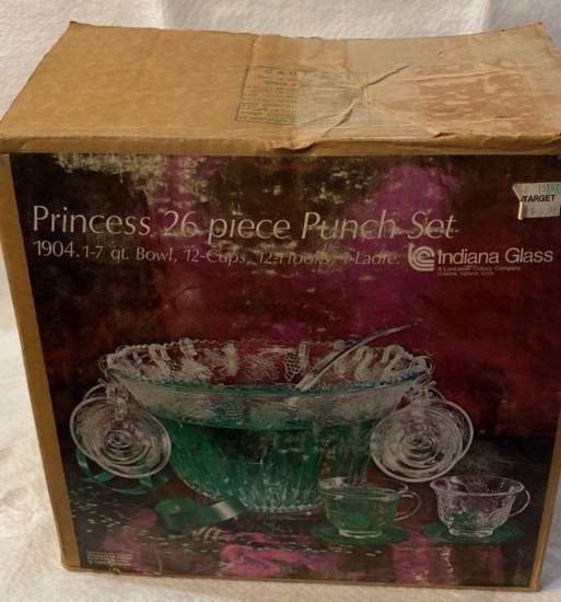 New in Box Princess 26-Piece Punch Bowl Set