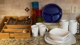 Large Lot of Useful Kitchen Items