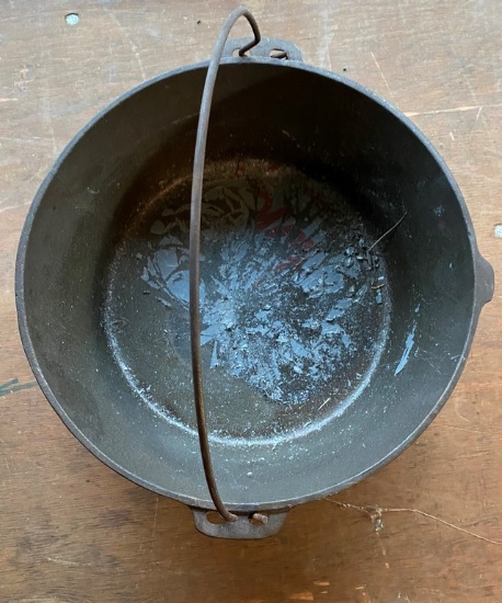 Cast Iron Camp Cauldron