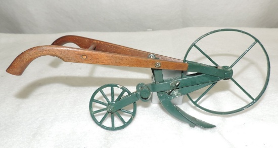 Salesman Sample Hand Plough