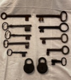 10 Cast Iron Antique Skeleton Keys & 2 Locks