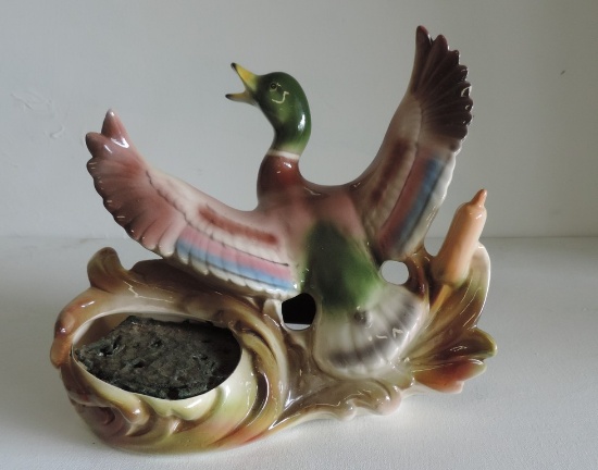 Maddox Of California Flying Duck Ceramic TV Lamp