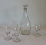 Early 19th Or Late 18th Century Glass Etched Decanter & 4 Cordials