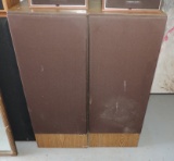 Pair of JVC Floor Model Speakers in Oak Finish Cabinet