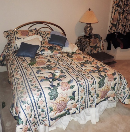 Full Size Brass Bed With Side Table