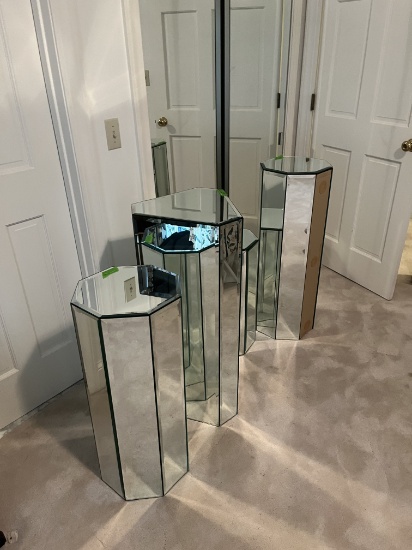 Lot of Mirrored Display Stands