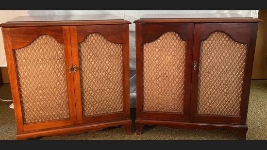 Vintage RCA Victor Model No. SHC-7 Stereo Orthophonic and Speaker with Matching Storage Cabinet
