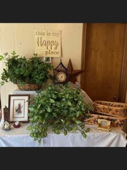 Greenery & Basket Lot