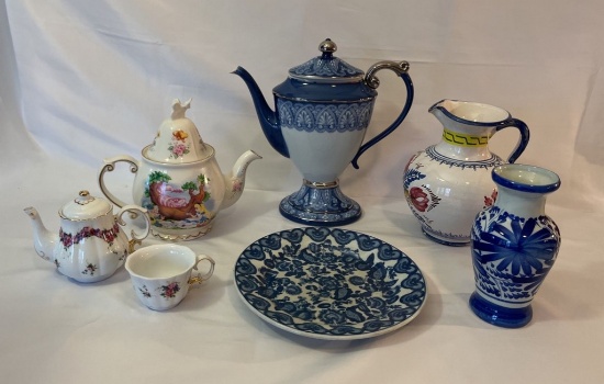 Beautiful Tea Pot Lot