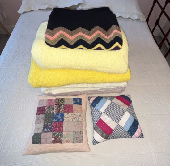 Vintage blankets and pillows