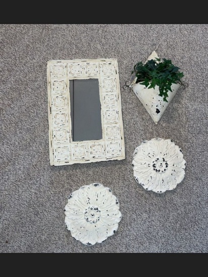 Metal Home Decor Lot