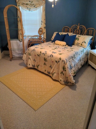 Queen Wicker Bedroom Suite