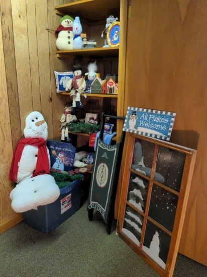 Winter Holiday Decor Lot