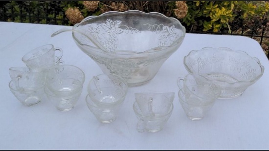 Punch Bowl Set
