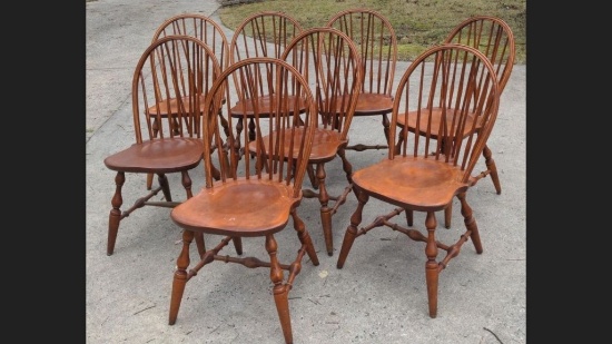 8 Amish-Style Solid Wood Chairs