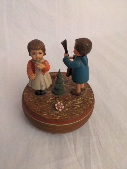 Anri Music Box