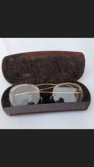 Vintage Eyeglasses and Case