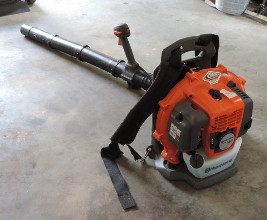 Back Pack Husqvarna Gas Powered Blower