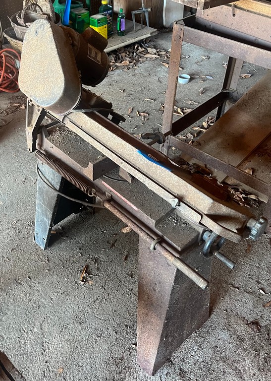 Buffalo metal cutting band saw deals