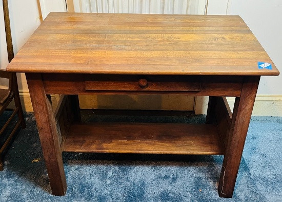 Arts and Crafts One-Drawer Desk