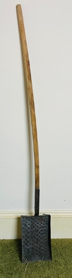 Primitive Ash Shovel