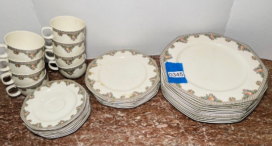 Lot of Wedgewood Pergola Beige China