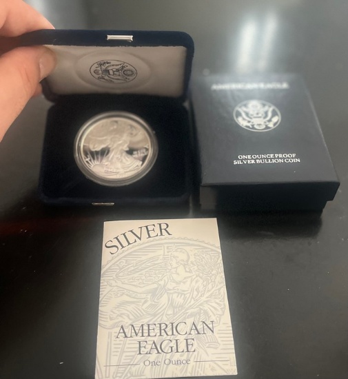 1994 American Eagle Silver Dollar in Government Pack