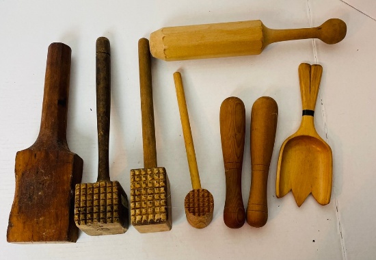 Lot of Wooden Kitchen Utensils