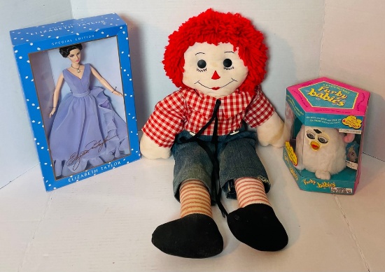 Lot of Dolls
