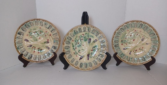 Lot of Majolica Asparagus Plates